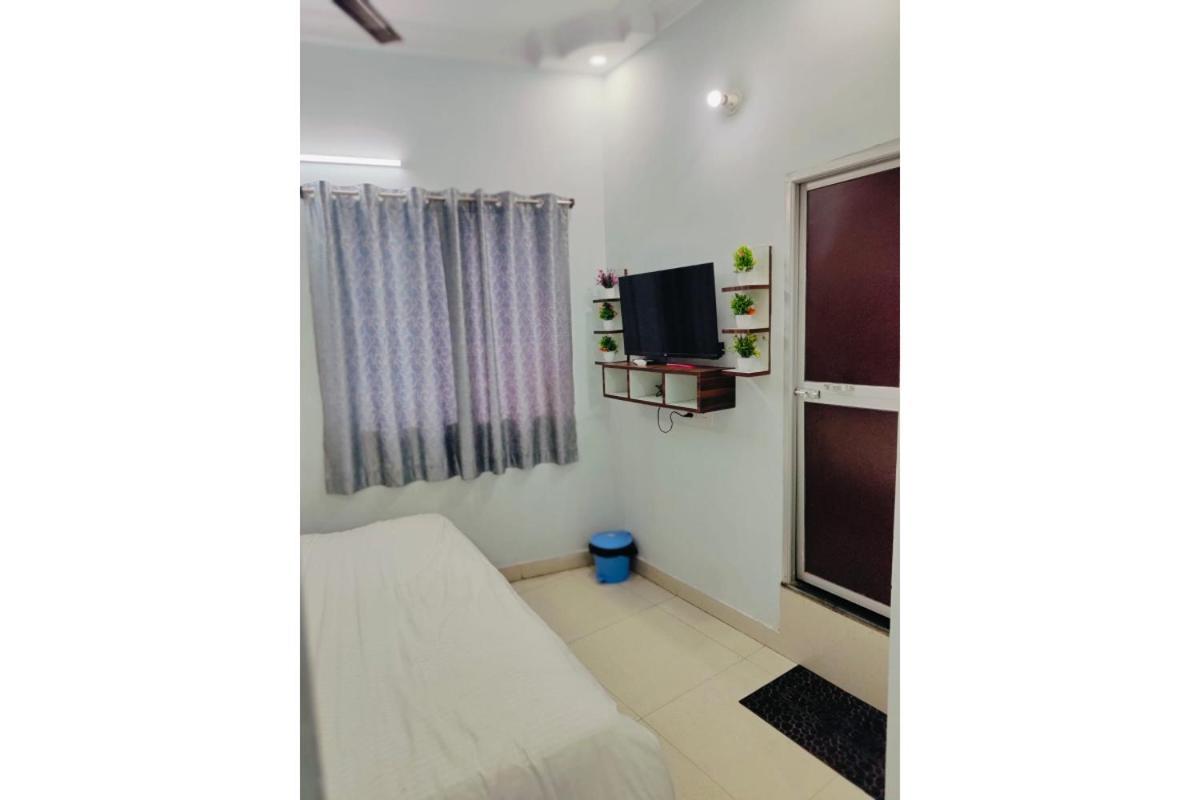 Hotel Patna Sahib Inn Bagian luar foto
